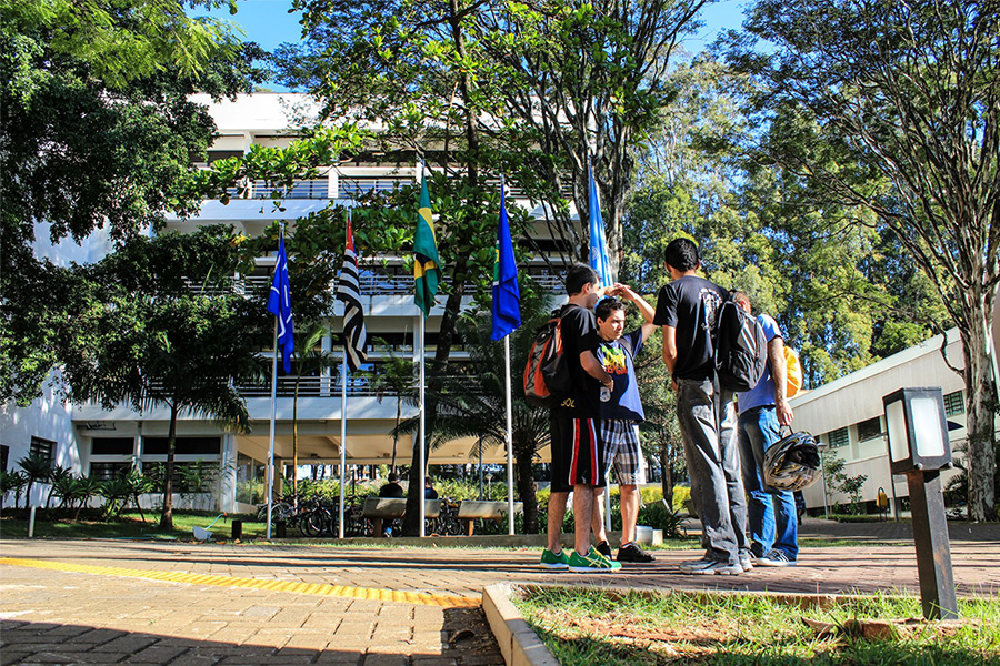 Estudantes da USP podem pedir transferência para os cursos do ICMC destaque