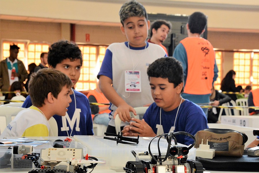 inscricoes-abertas-em-curso-da-usp-que-prepara-estudantes-para-olimpiada-brasileira-de-robotica