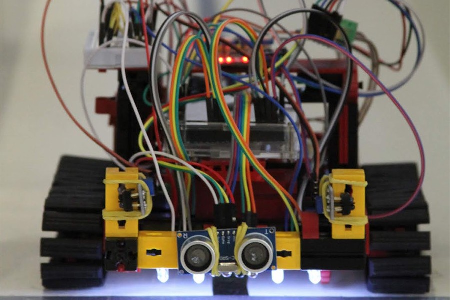 icmc-oferece-curso-de-robotica-para-professores icmc-oferece-curso-de-robotica-para-professores