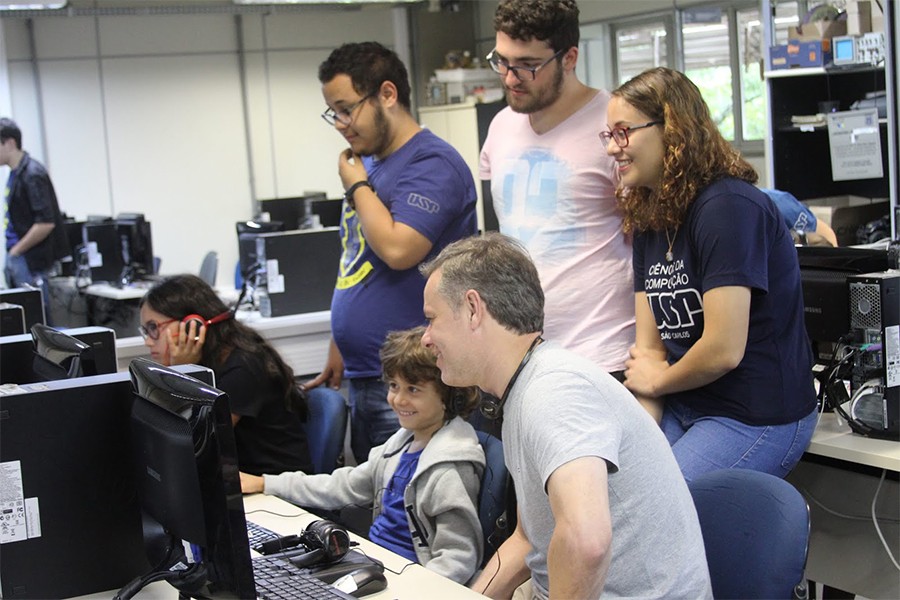 o-primeiro-certificado-a-gente-nunca-esquece- o-primeiro-certificado-a-gente-nunca-esquece-