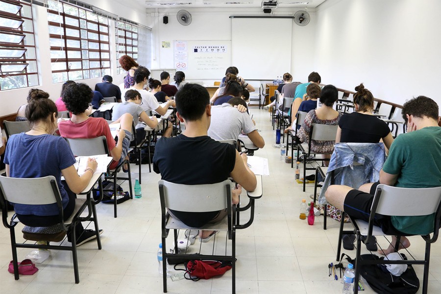 fuvest-recebe-pedidos-de-isencao-ou-reducao-da-taxa-de-inscricao-para-o-vestibular-2021