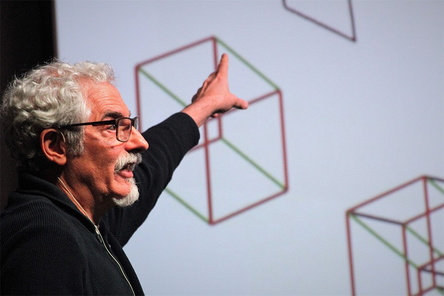 professor-da-usp-concorre-a-premio-com-obra-que-desperta-encanto-pela-geometria professor-da-usp-concorre-a-premio-com-obra-que-desperta-encanto-pela-geometria