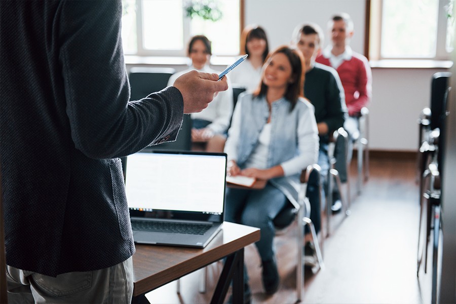 quer-fazer-pos-graduacao-na-usp-feira-on-line-traz-as-opcoes