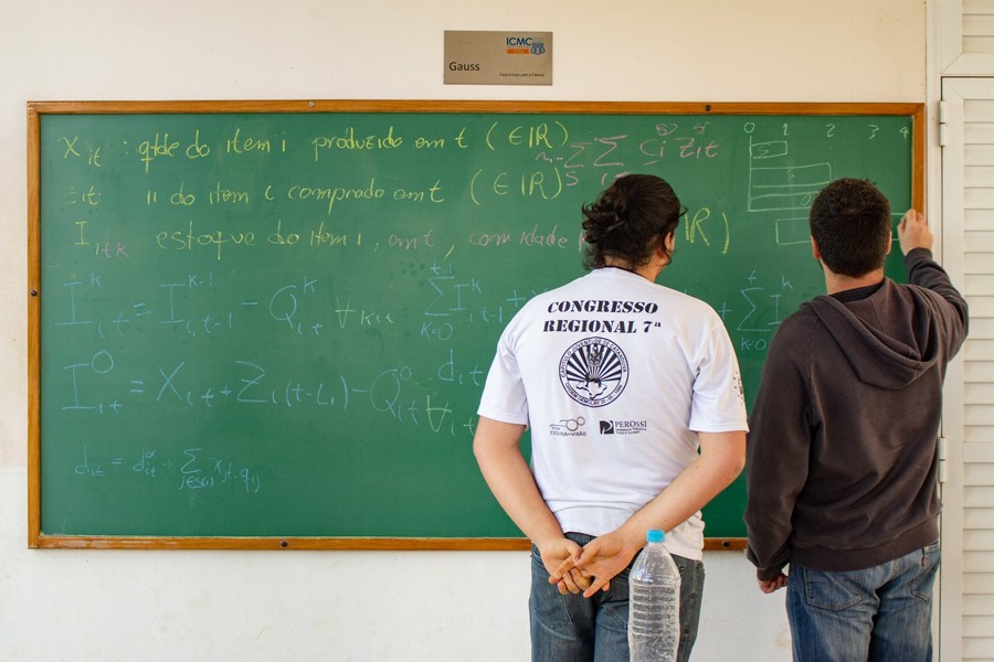 cemeai-realizara-escola-de-matematica-aplicada-e-abre-inscricoes