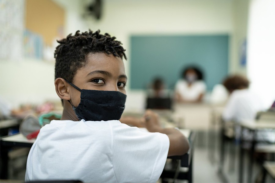 Estudo relaciona uso correto de máscaras ao retorno seguro às aulas presenciais