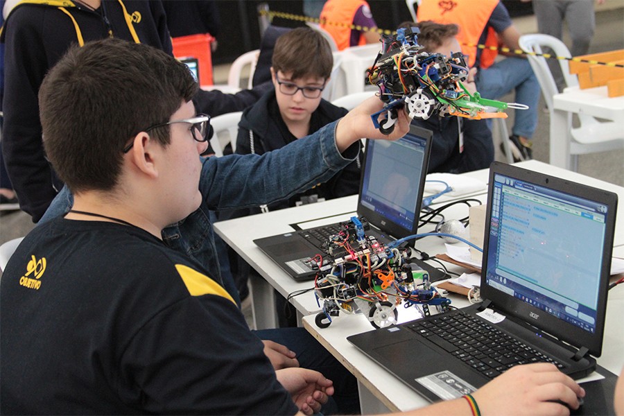 usp-oferece-curso-preparatorio-para-a-olimpiada-brasileira-de-robotica