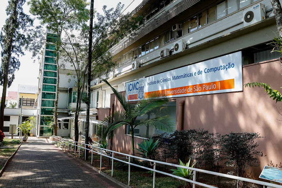 Treinamento técnico em Inteligência Artificial na USP de São Carlos
