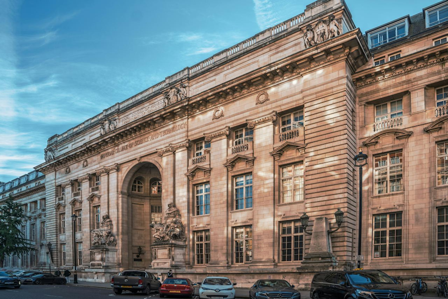 Pesquisadora da USP conquista bolsa rara em uma das principais universidades da Inglaterra