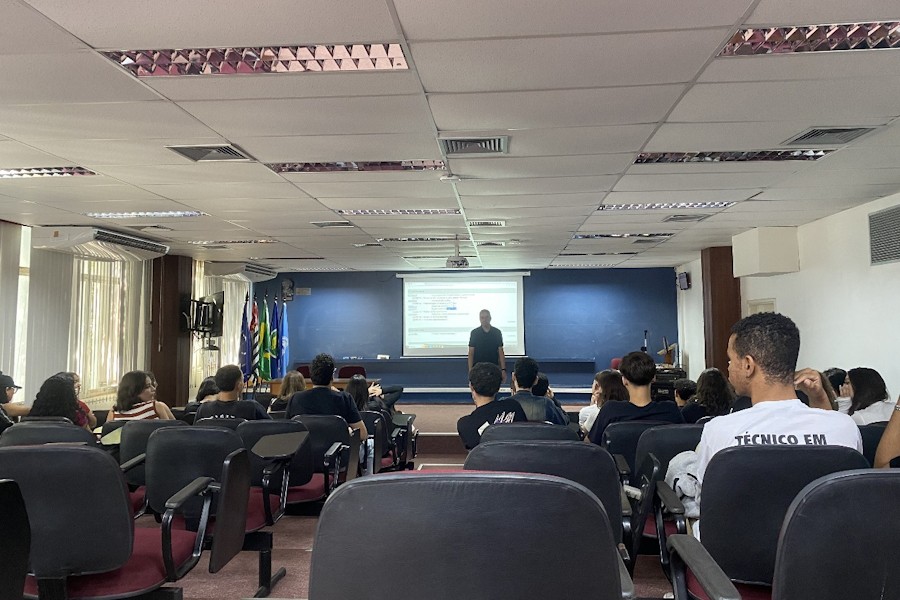 destaque-dos-computadores-antigos-a-inteligencia-artificial-icmc-convida-comunidade-para-mostra-de-projetos destaque-dos-computadores-antigos-a-inteligencia-artificial-icmc-convida-comunidade-para-mostra-de-projetos
