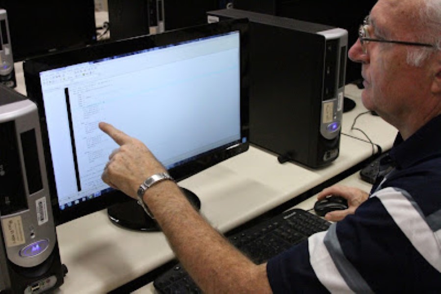 destaque-quem-tem-mais-de-60-anos-tambem-pode-estudar-no-icmc