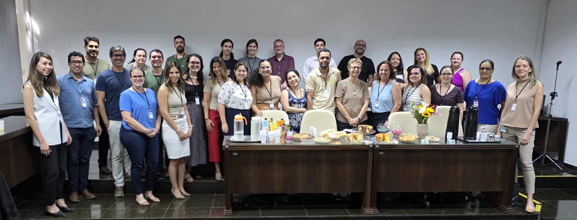 Encontro dos escritórios de internacionalização da USP discute estratégias para ampliar oferta de disciplinas em inglês na graduação